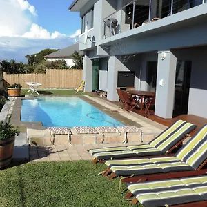 https://blue-mountain-bay.hotels-capetown.com